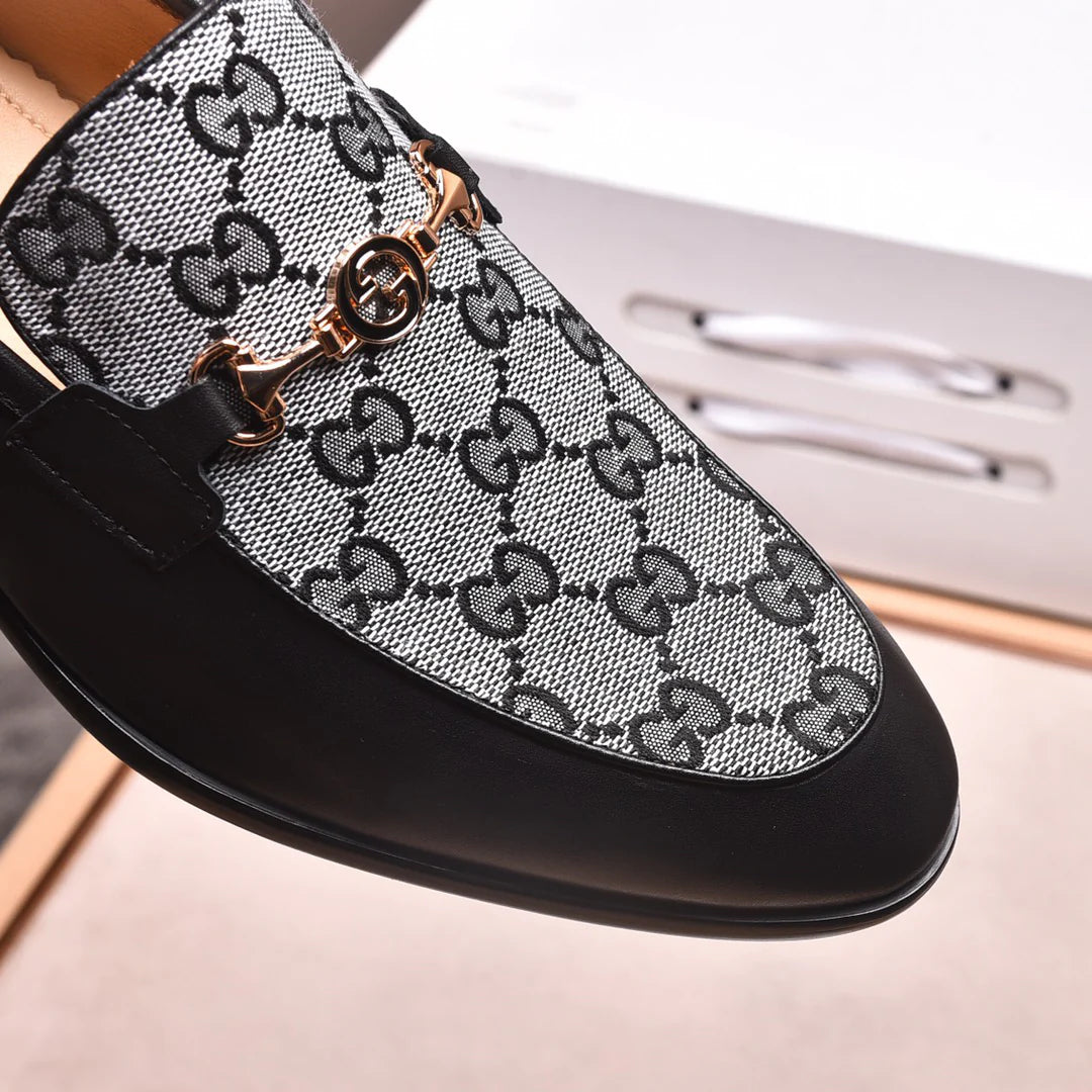 Handmade imported cowhide shoes 142512198