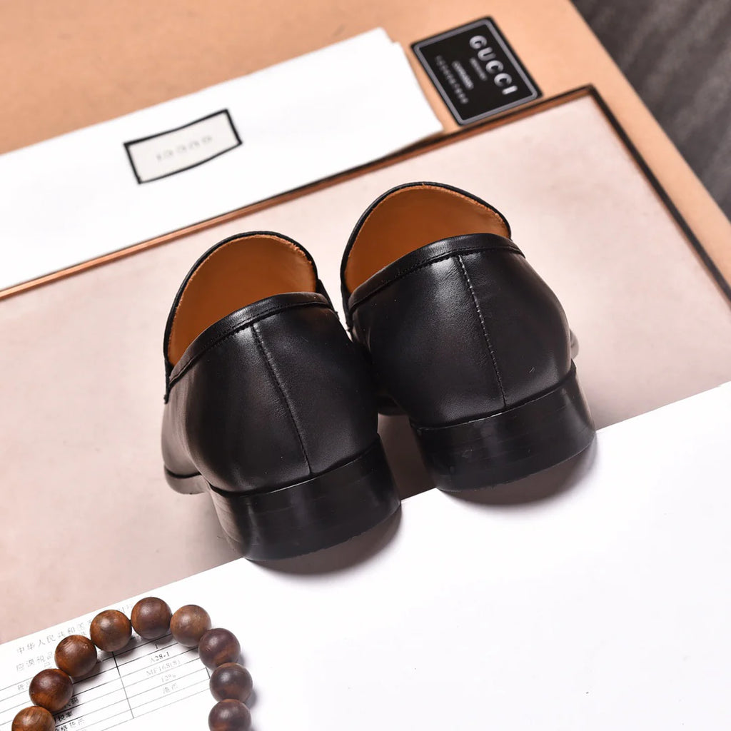 Handmade imported cowhide shoes 142512198