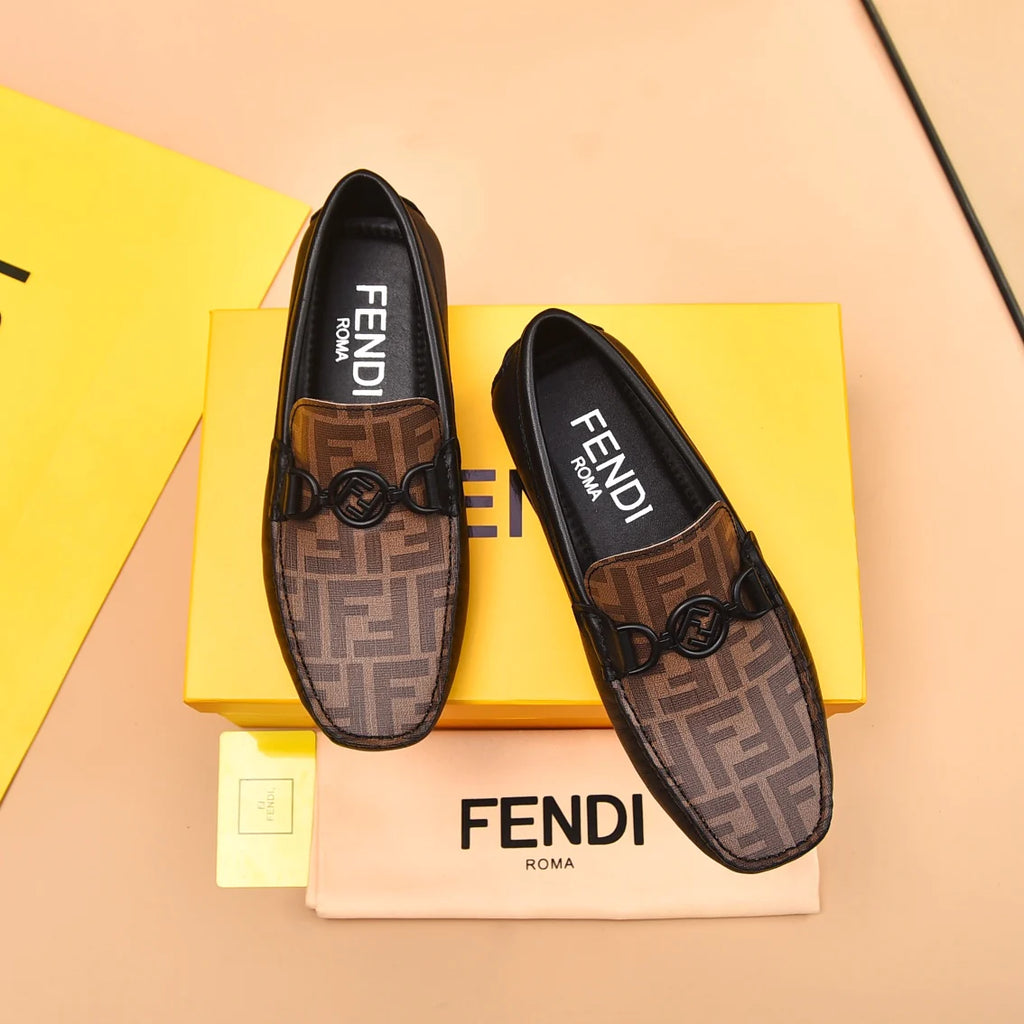 Classic new men's casual loafers 1024072425