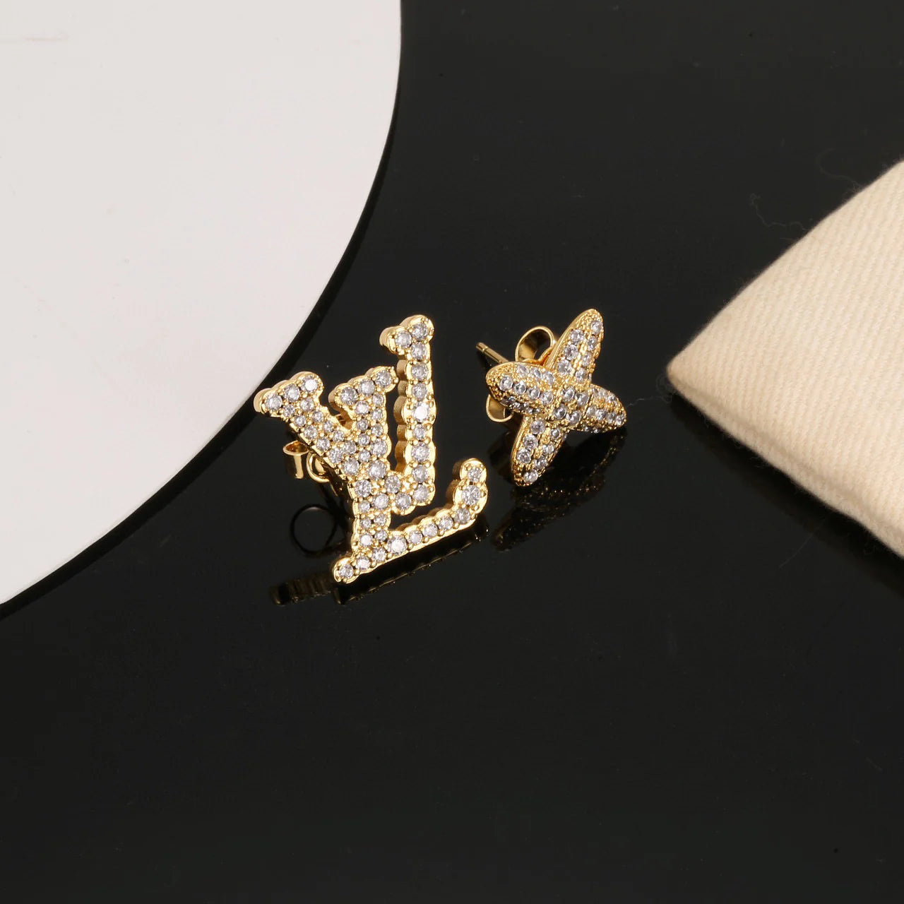 New Fashion Earrings 1025060622