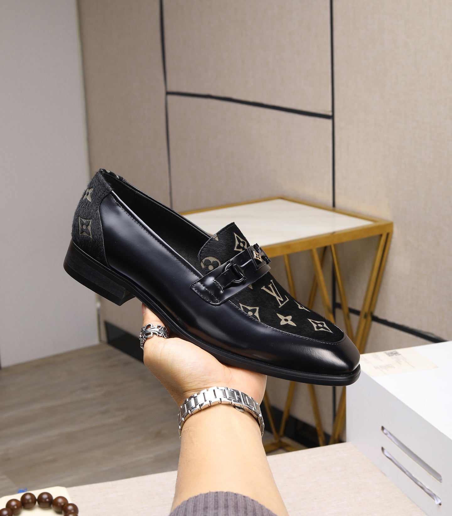 VV  Latest formal business leather shoes  26072107