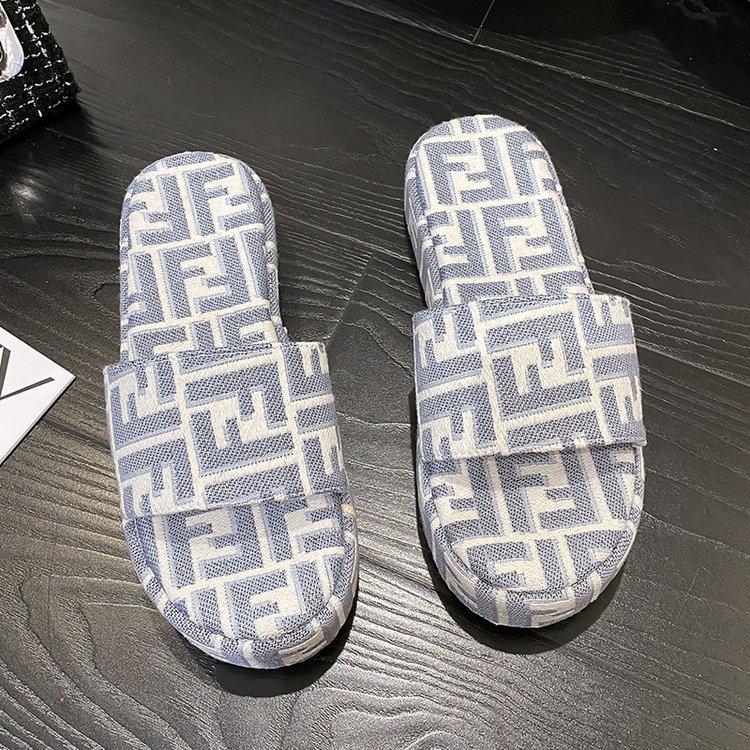 New Style Cloth Fashionable Thick Slippers 1024061703