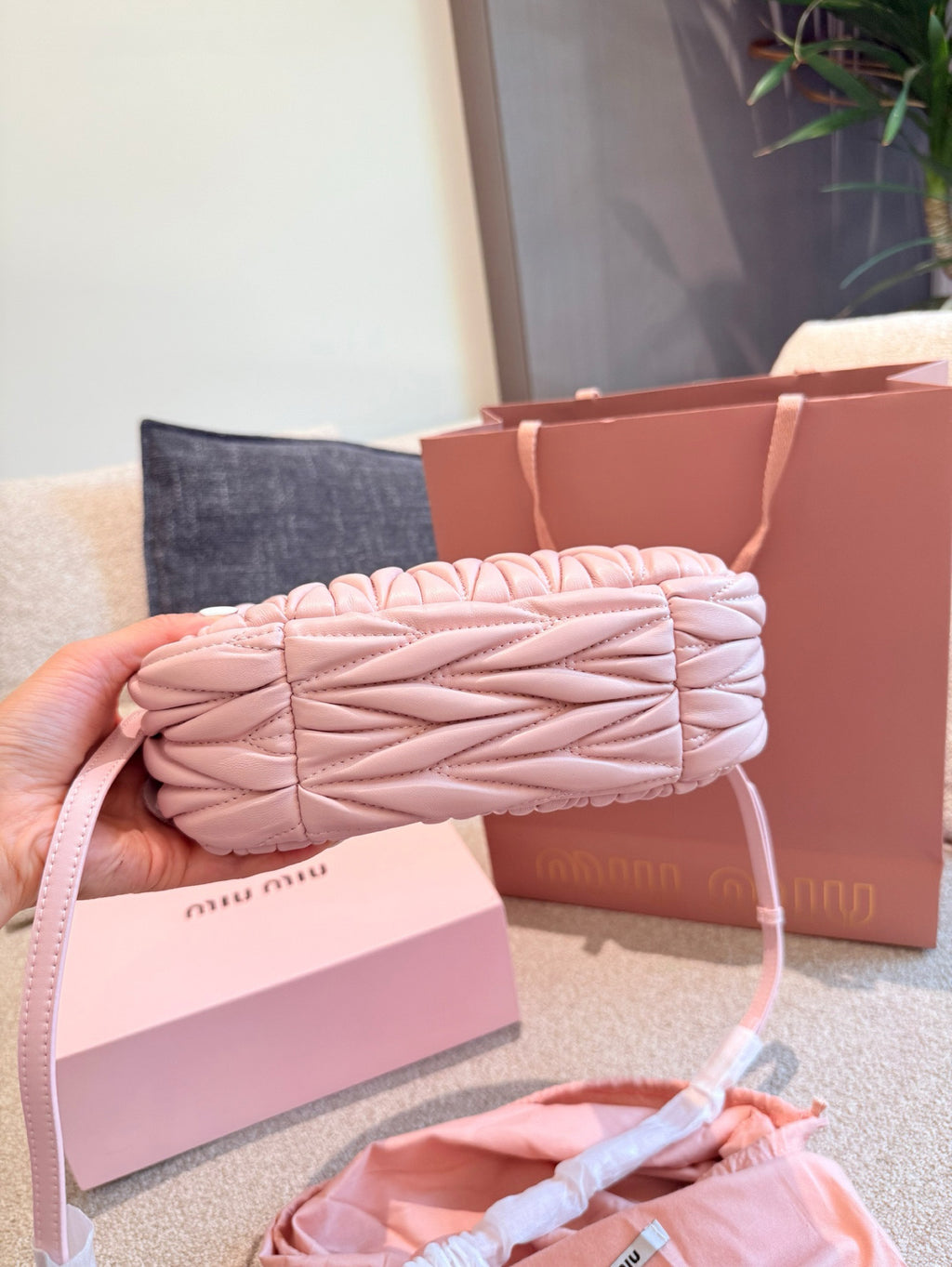MM Hobo Crescent Bag 1825062307