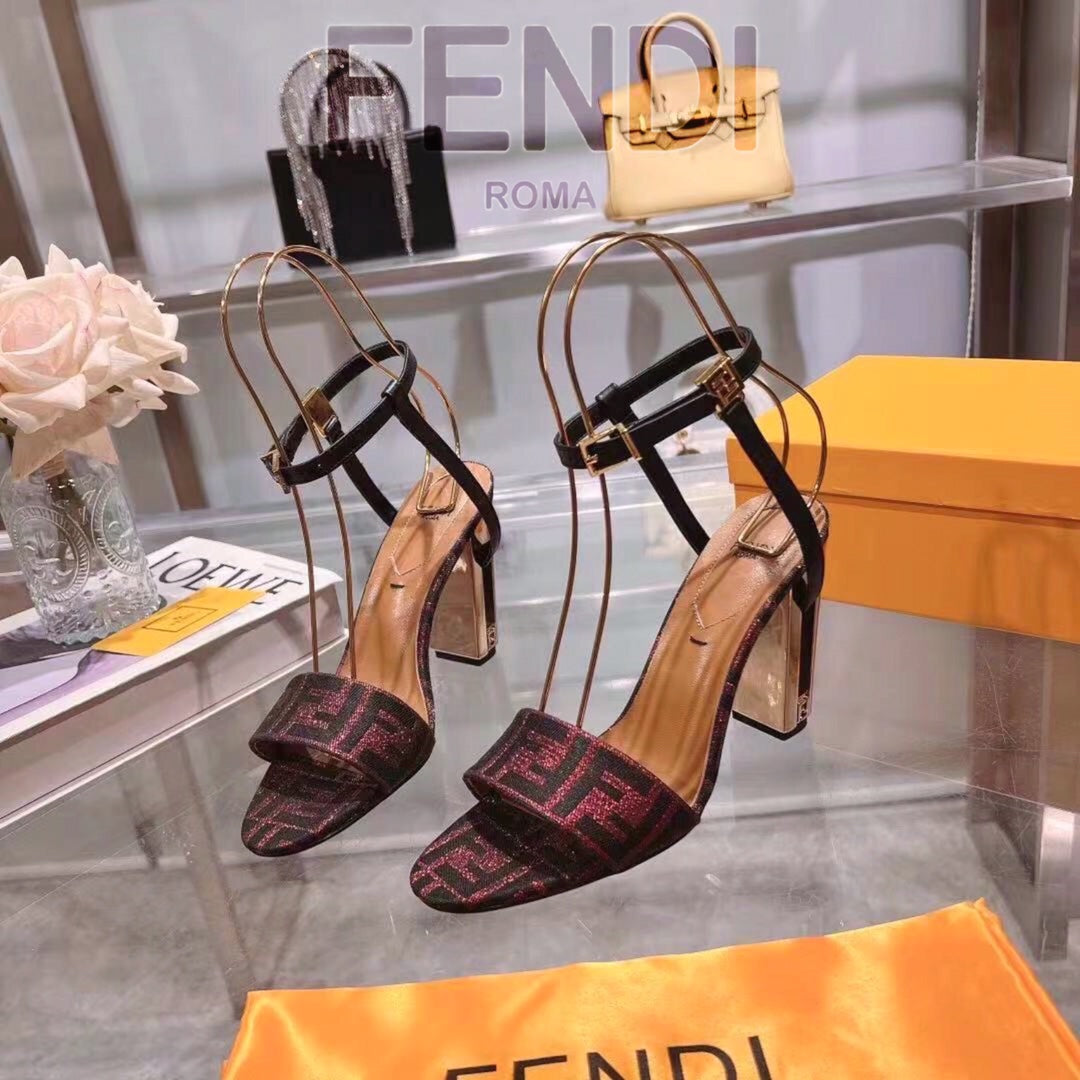 New Fashionable Thick Heel Fish Mouth Strip Sandals 1024022101