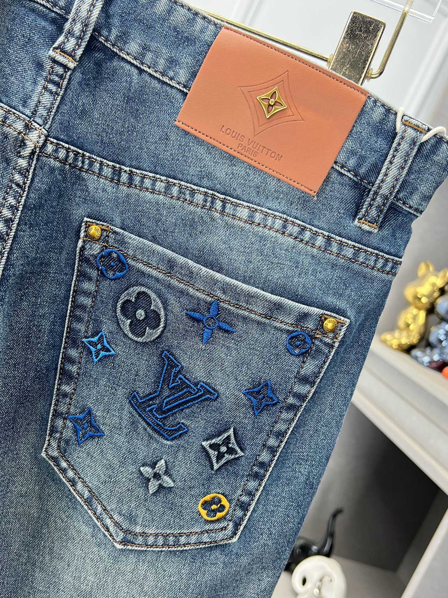 VV Spring/Summer Bestselling New Denim Jeans 26042910