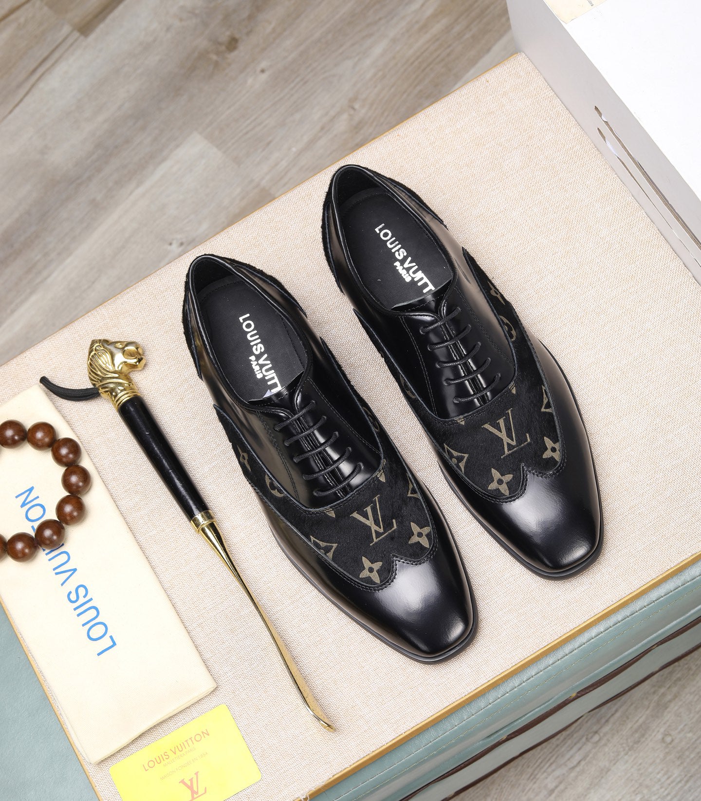 VV  Latest formal business leather shoes  26072107
