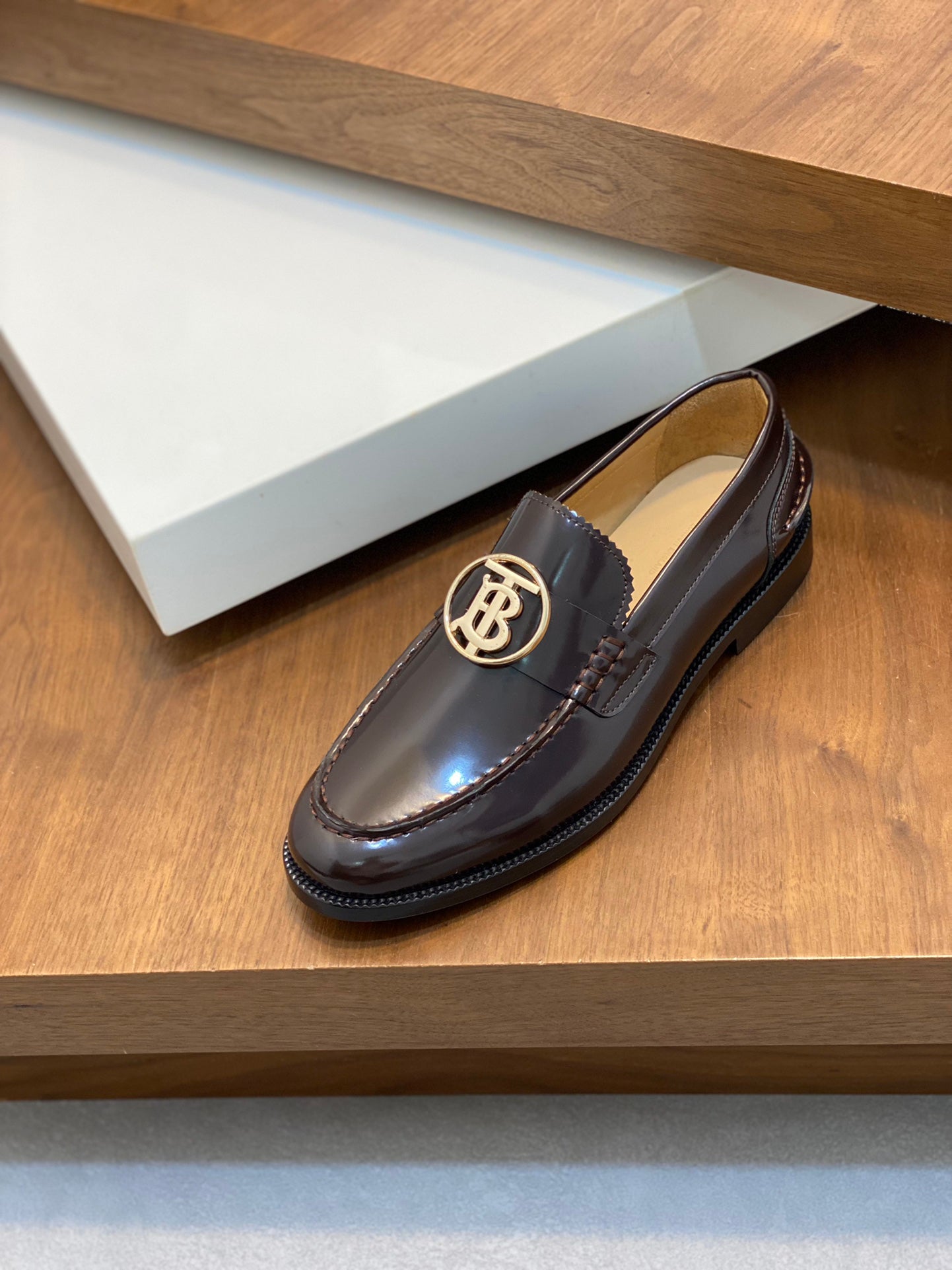 BBR Genuine leather top-quality loafers 26070802