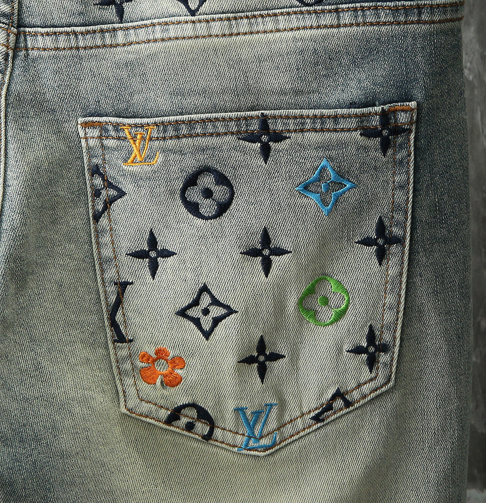 VV New stylish slim-fit straight leg jeans 26031107