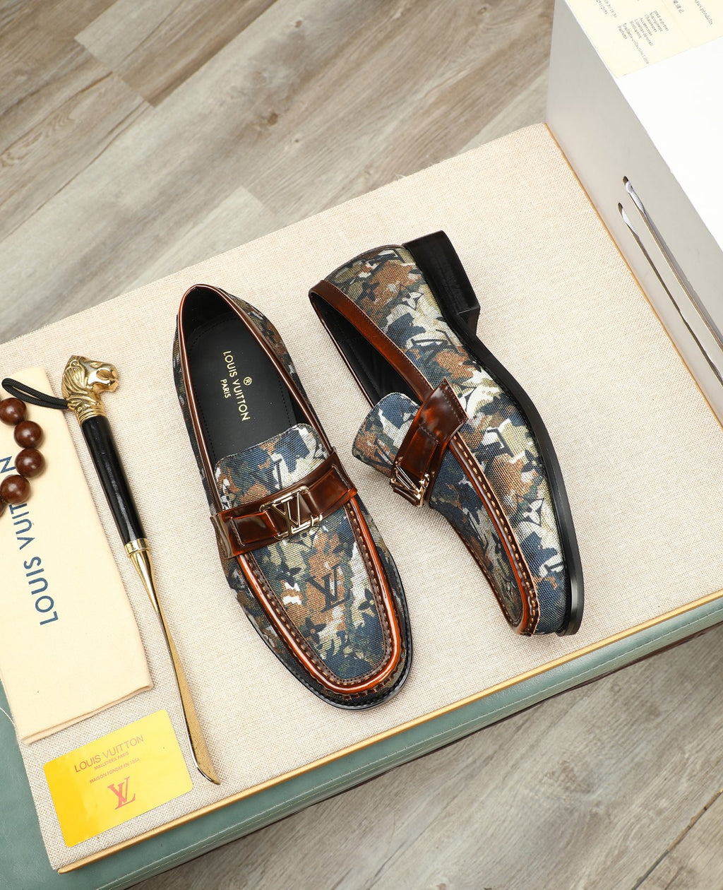 VV Top quality new leather shoes 26070304