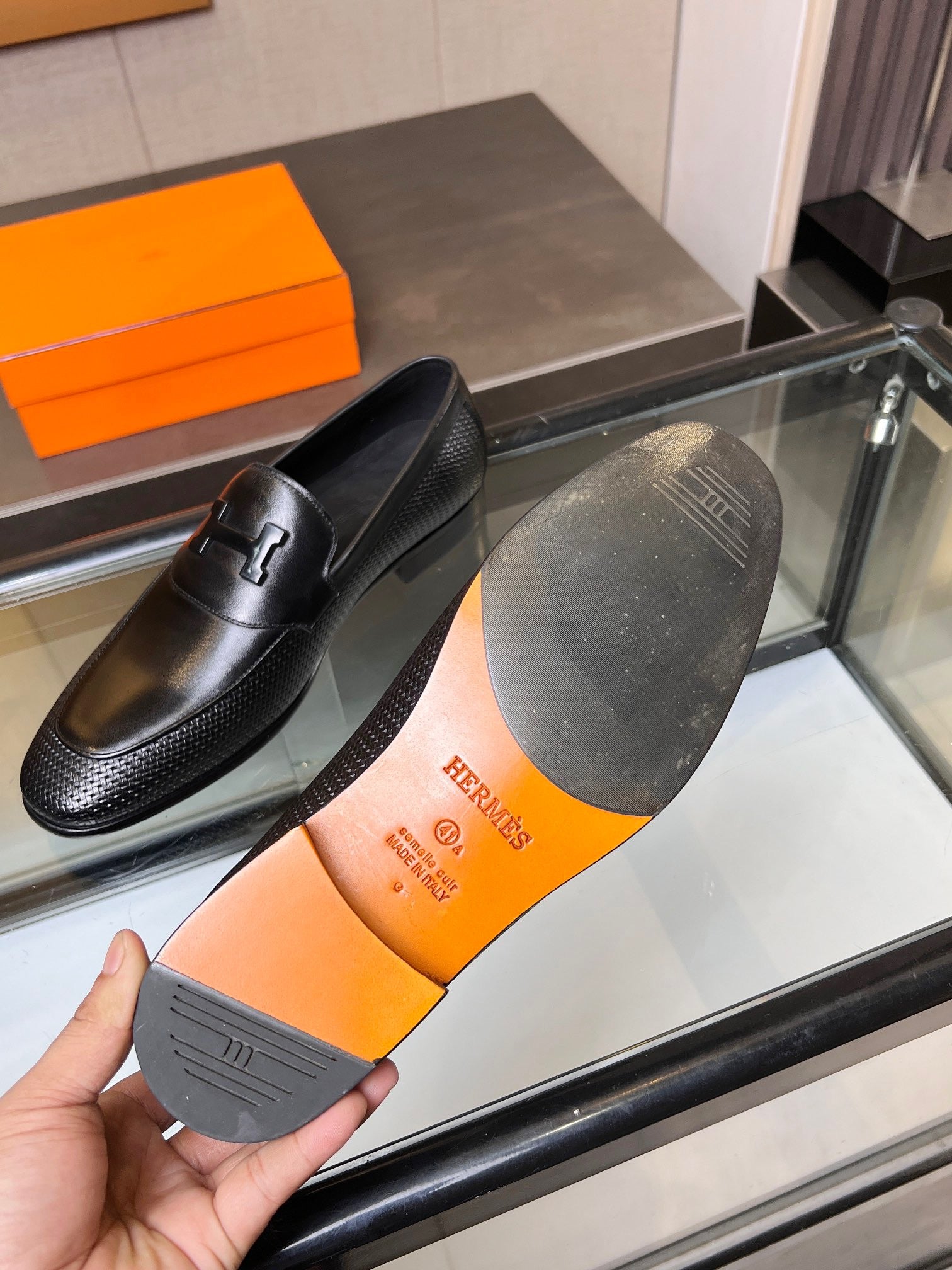 HM Top quality genuine leather loafers 26070805