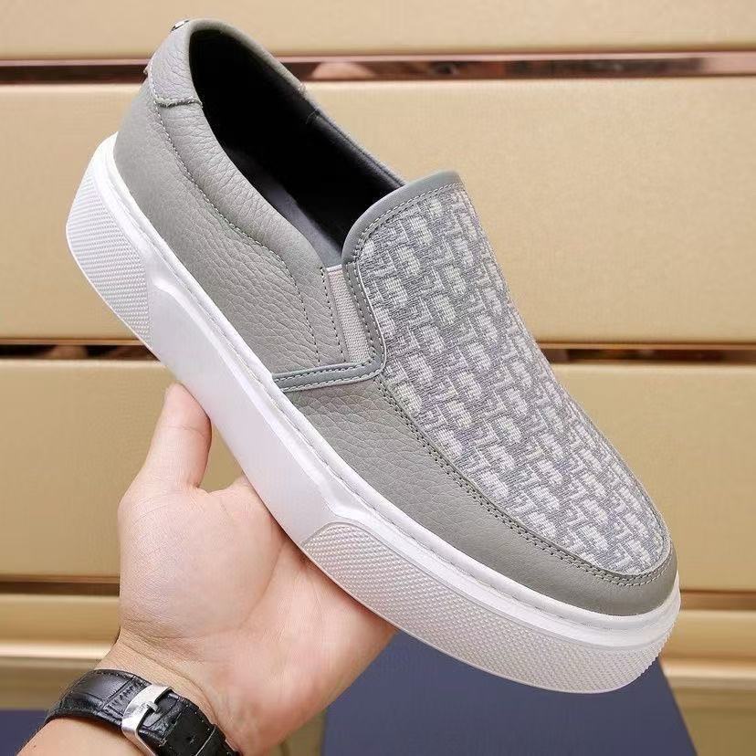 CD Men's athletic chunky shoes 26030906