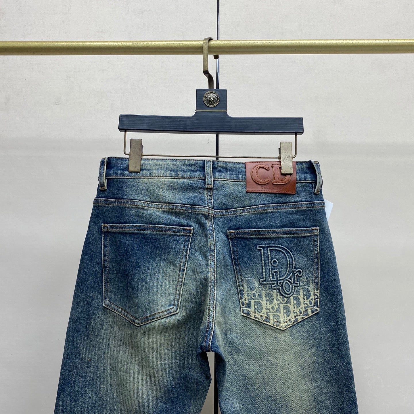 CD Men's fashionable slim-fit straight-leg jeans 25020202