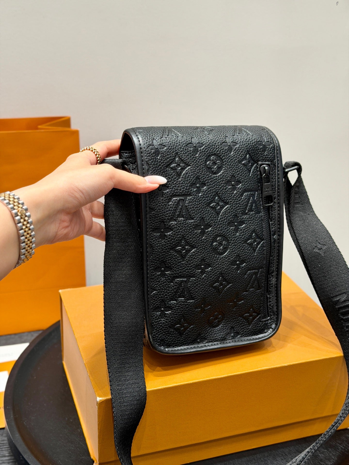 VV Monogram Phone Pouch 26031303