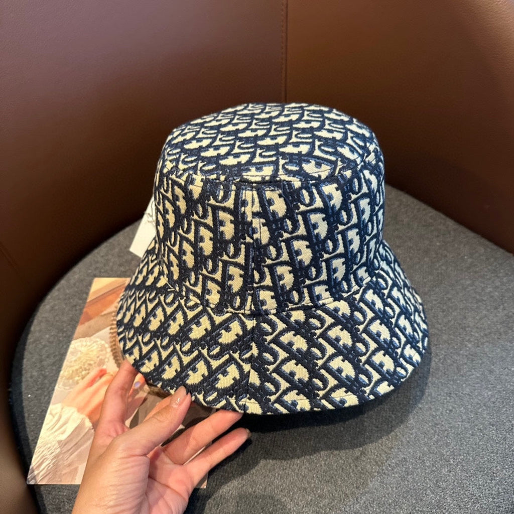 Classic presbyopic double-sided bucket hat NWH1023092801