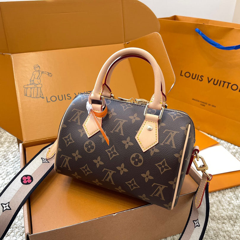 High Quality Wide Strap Pillow Bag