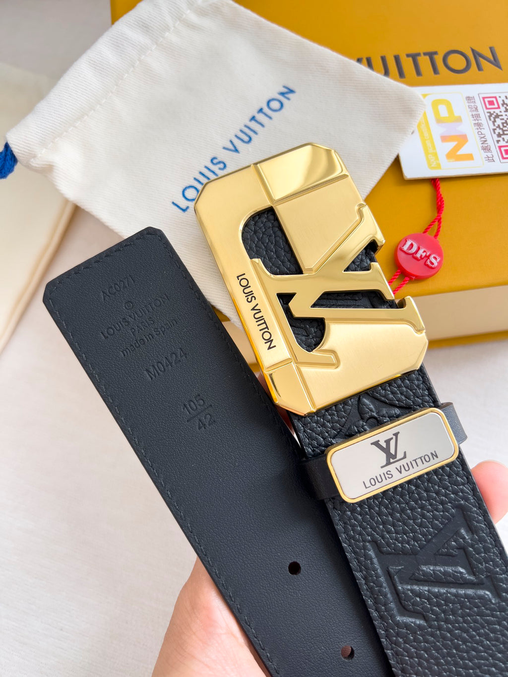 Luxury metal letter top-grain cowhide belt 26022402