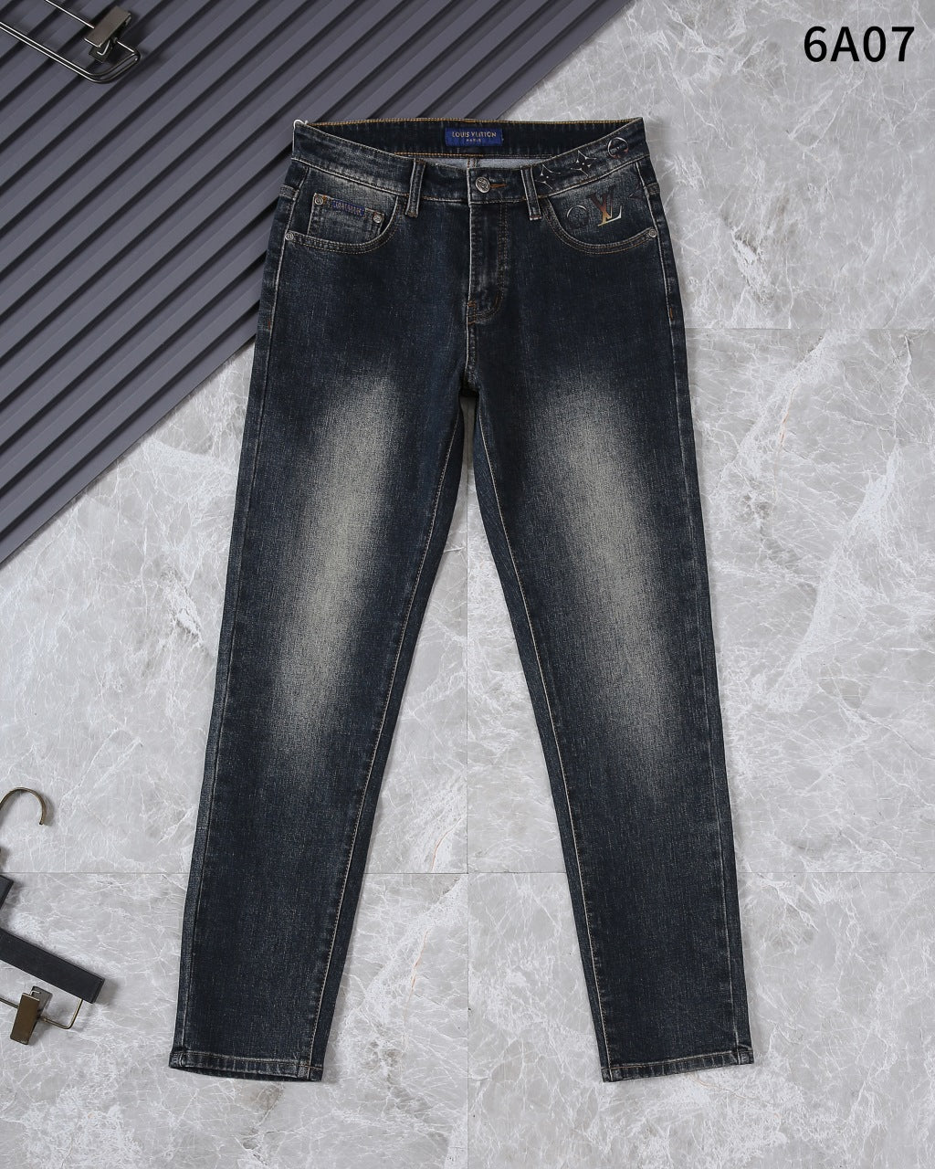 VV Men's classic jeans 26020410