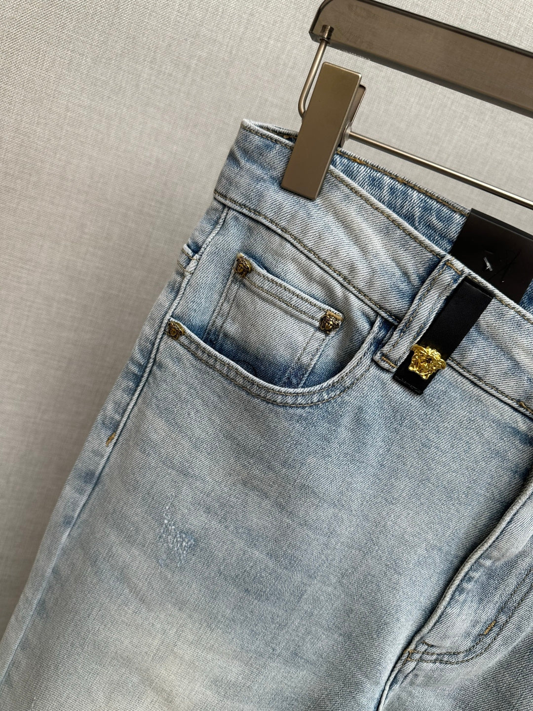 VS Latest and top-quality jeans 26031703