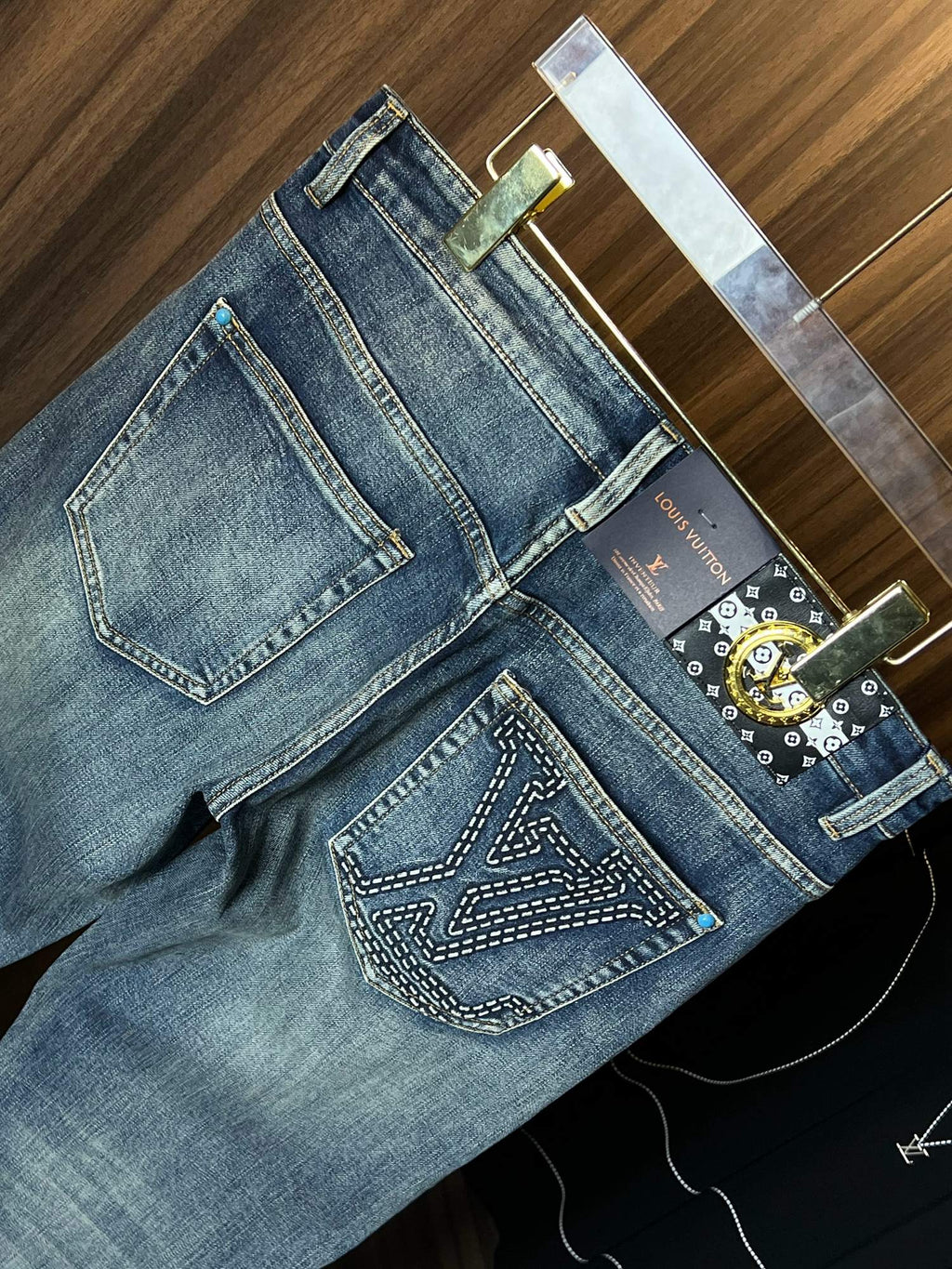 VV Spring/Summer Bestsellers & New Arrivals jeans 26042909