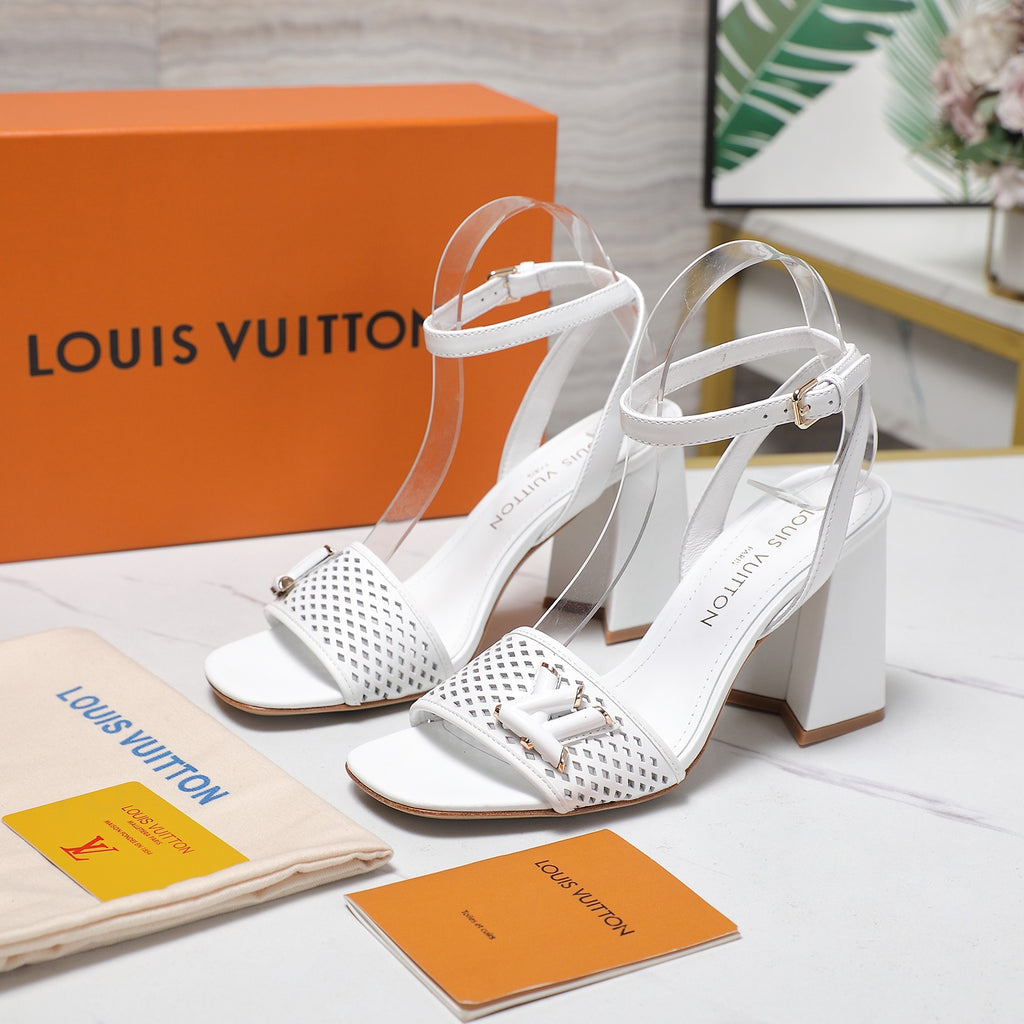L sandals 1825043002