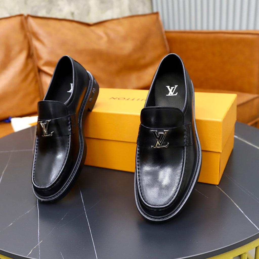 VV Estate Men's Classic Casual Loafers 26070305