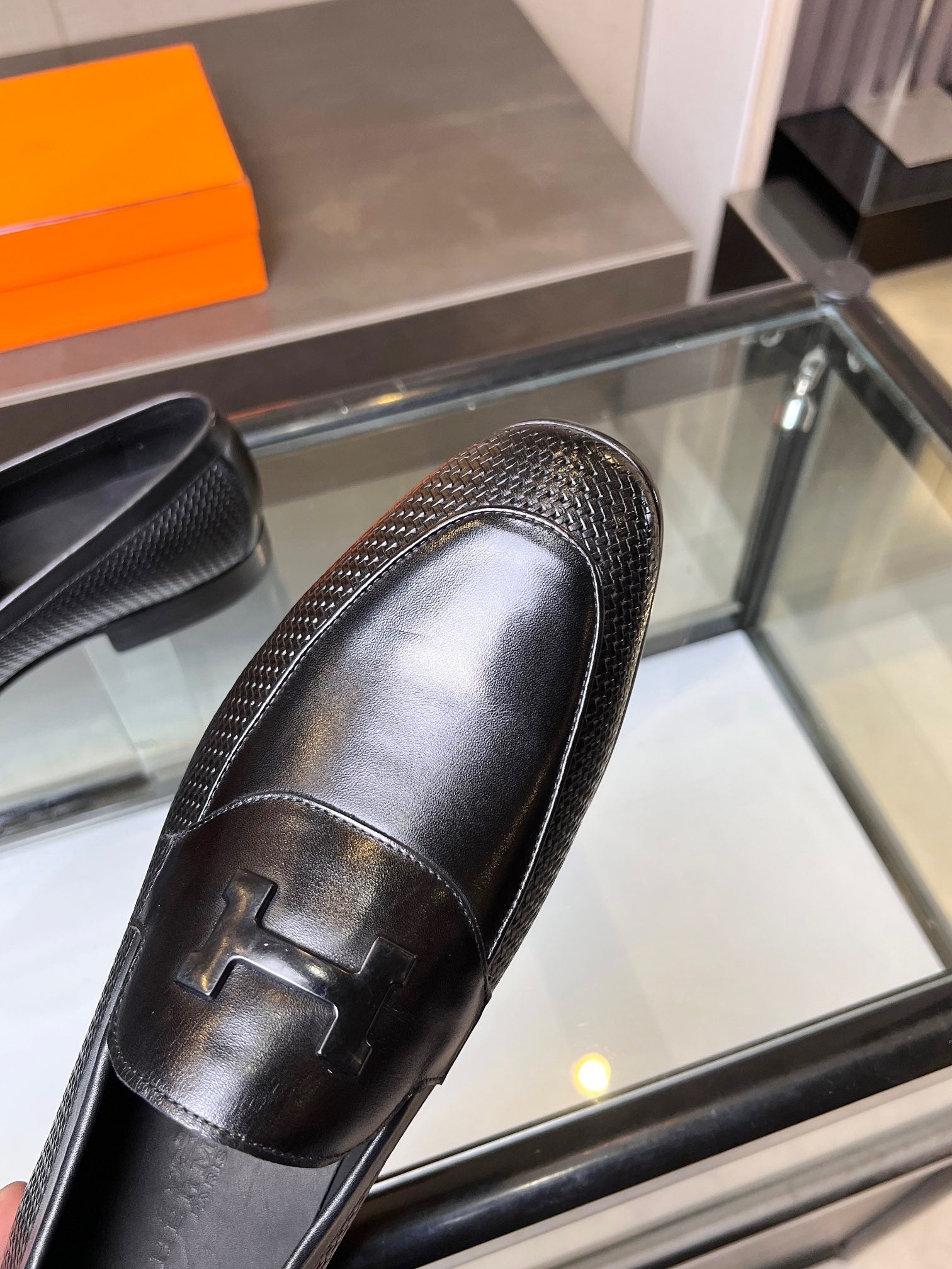 HM Top quality genuine leather loafers 26070805