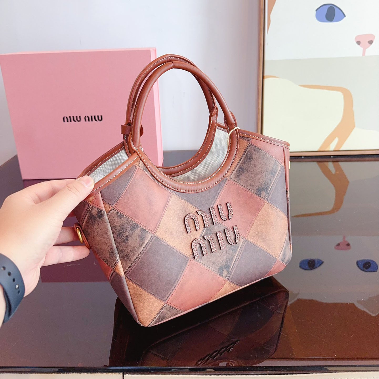 MIU Limited Edition Tote XC24092423