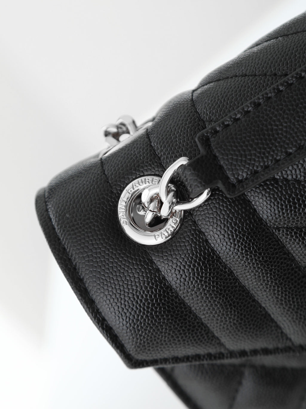 Ysl Latest Women's Bags 26020509