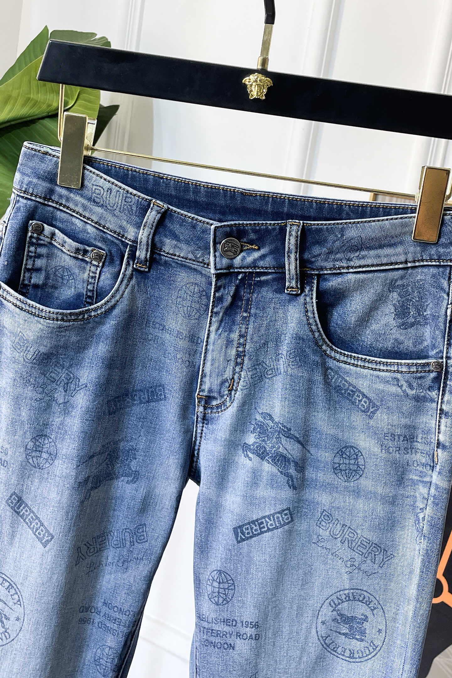 BBR Hot-selling jeans 26031206
