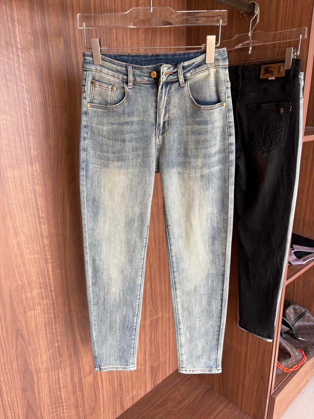 VV Custom-made, original washed denim fabric 26020408