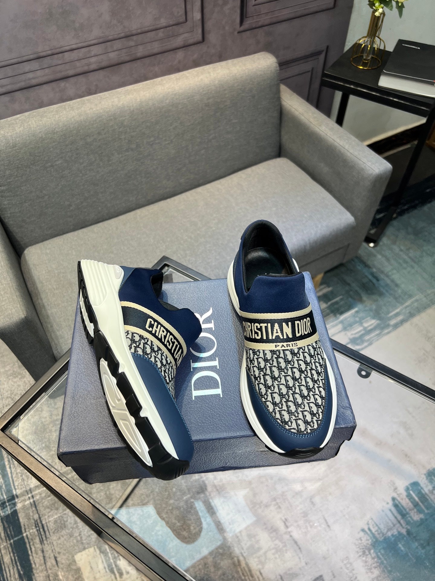 CD Hot-selling men's shoes 26031003