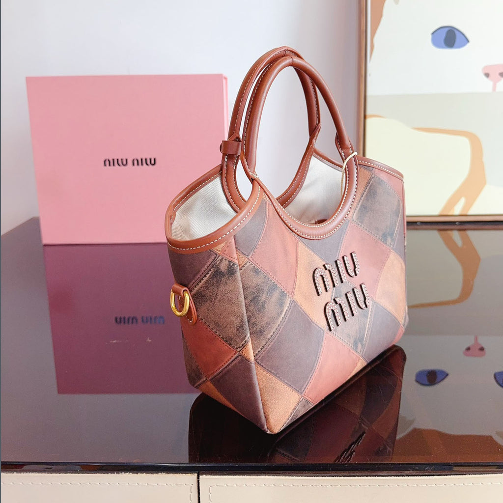 MIU Limited Edition Tote XC24092423