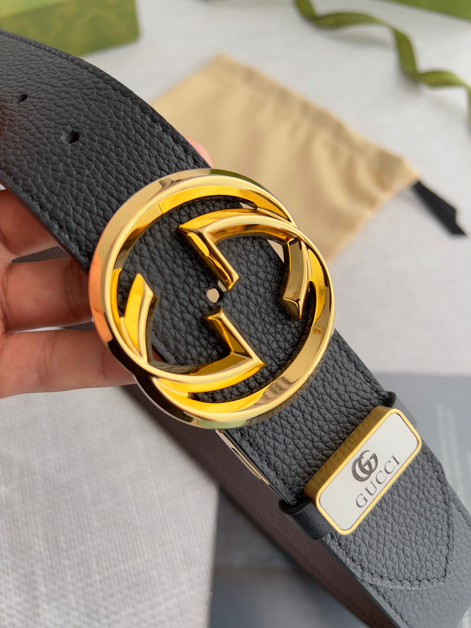 GUI Rotary buckle cowhide belt 26032704