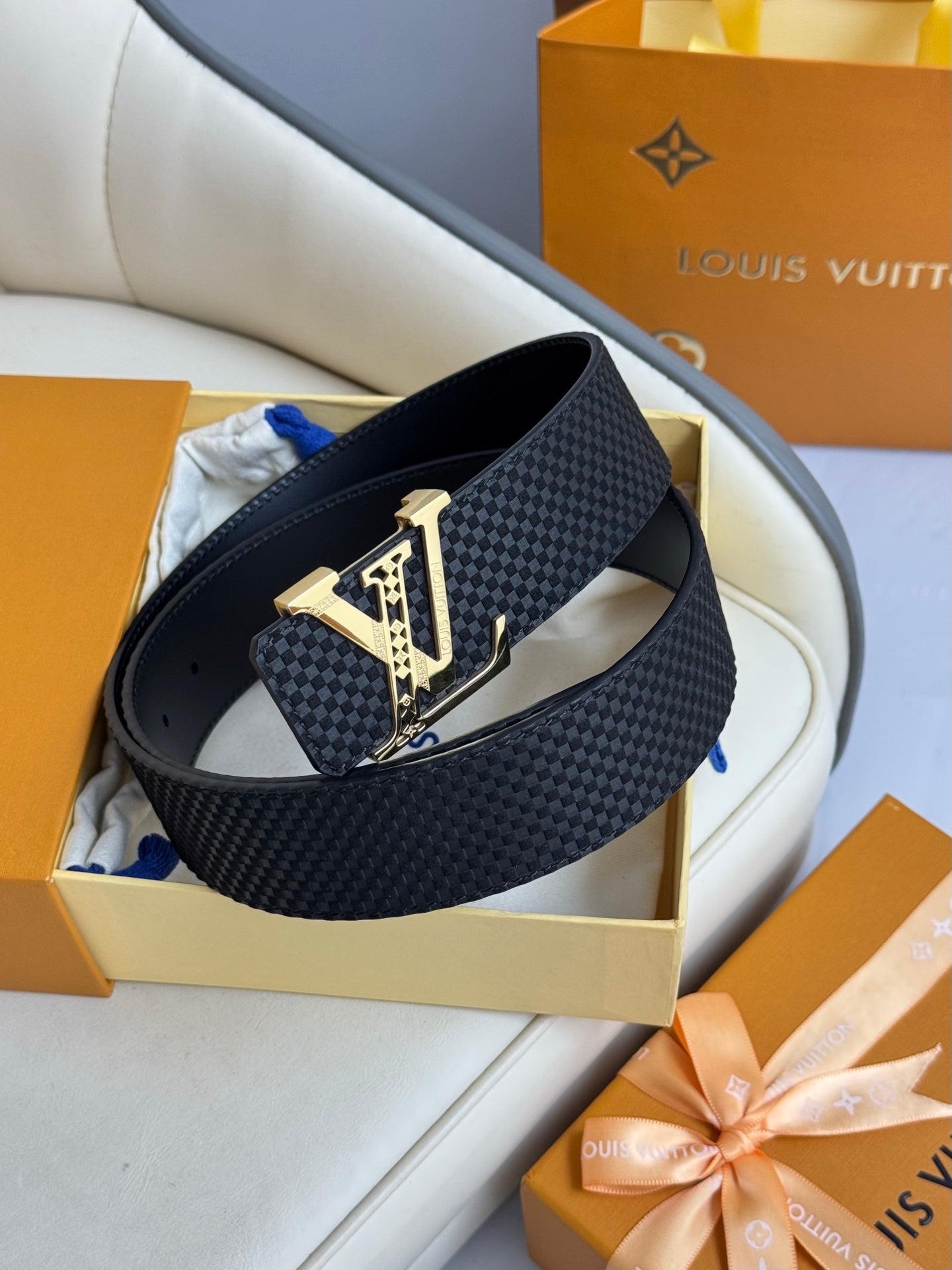 VV Luxury classic leather belt 26032708