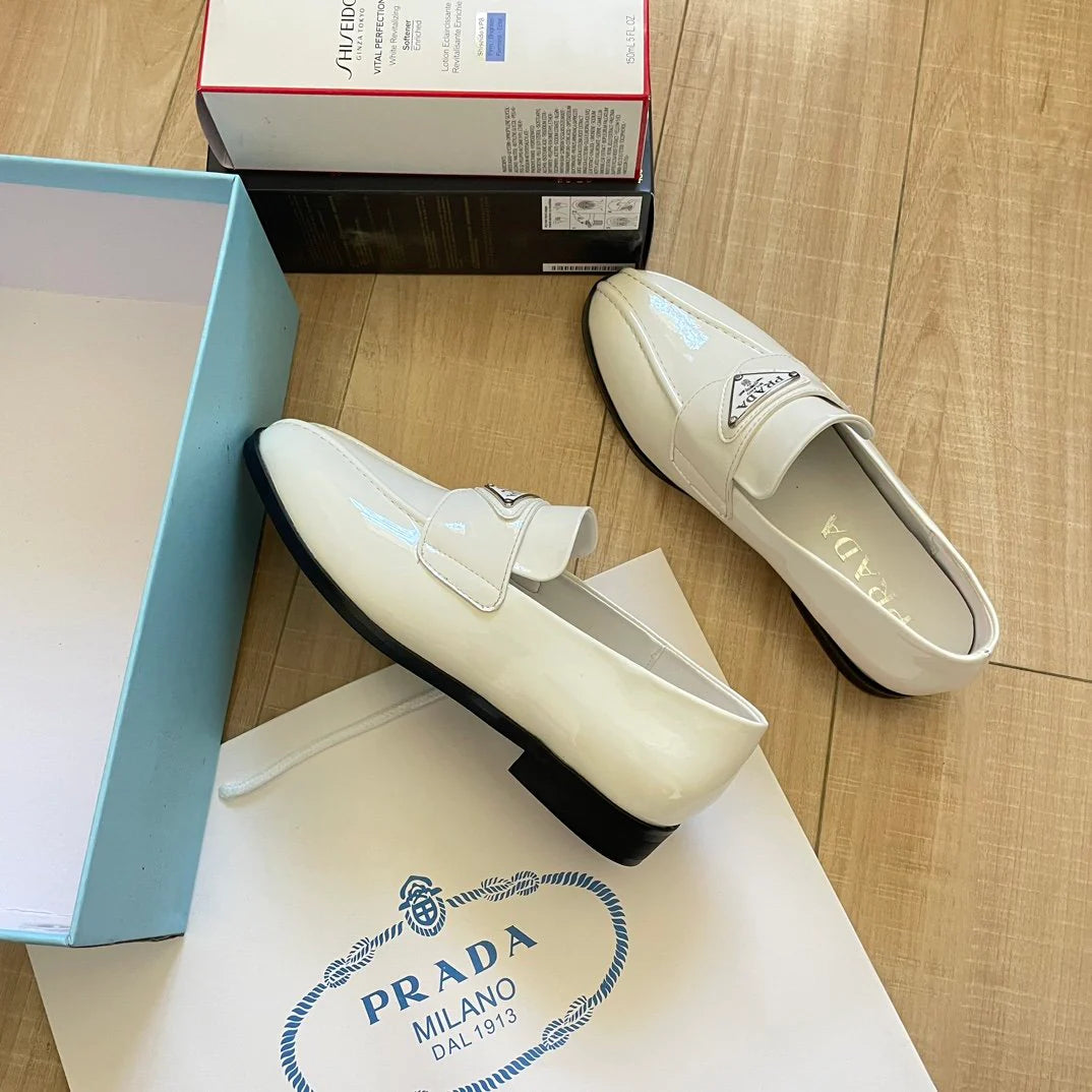 New Fashion Versatile Women's Lefu Shoes 1024010203