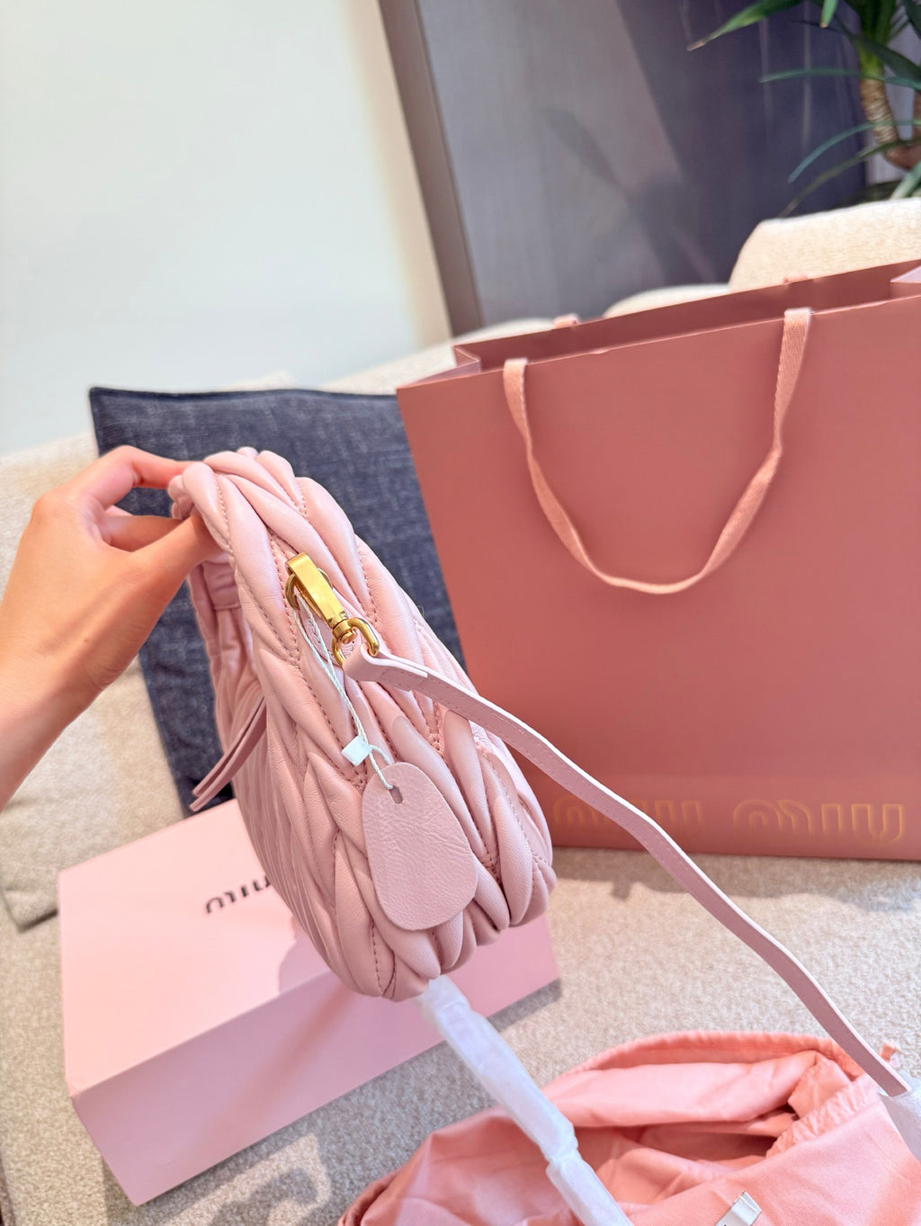 MM Hobo Crescent Bag 1825062307