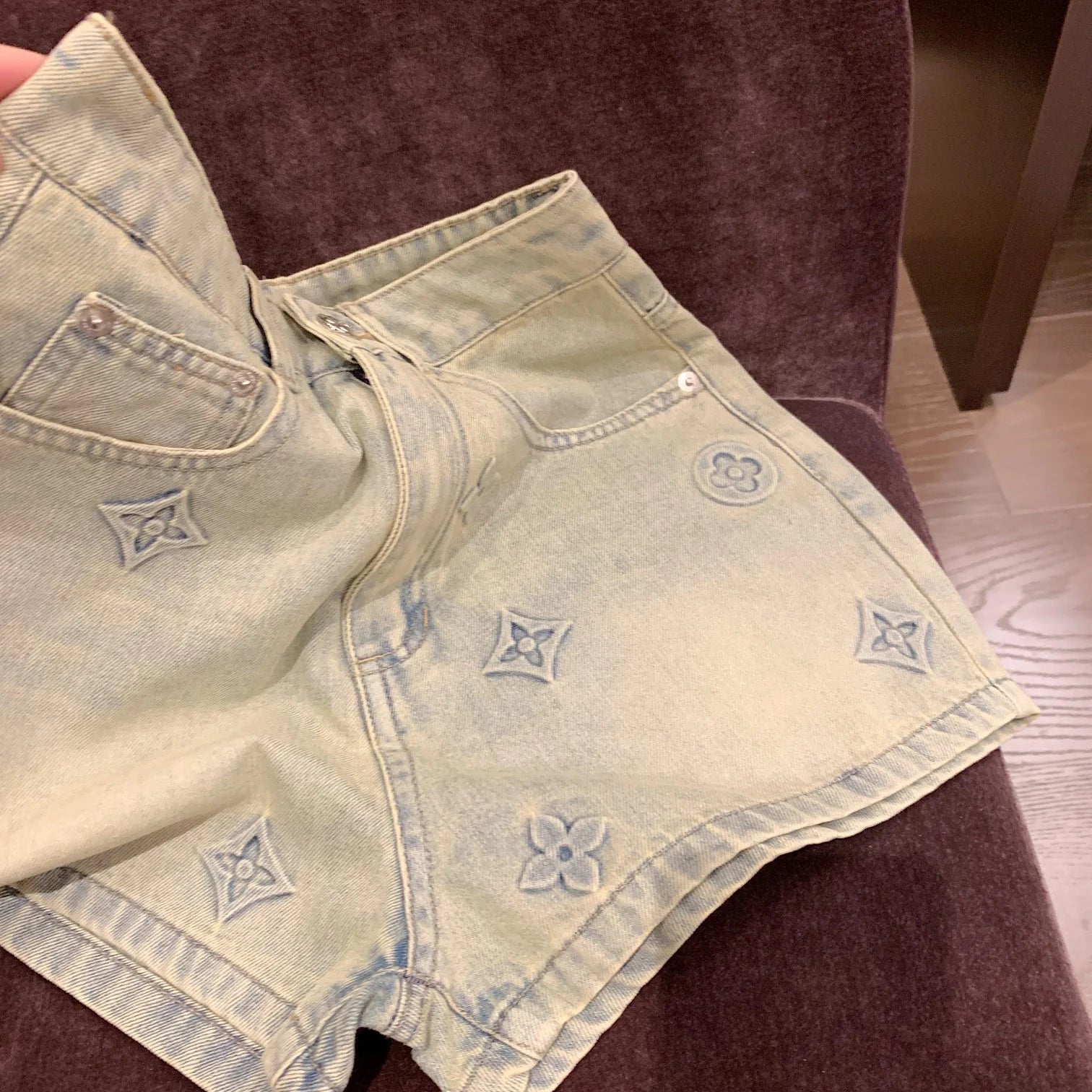 New fashion women denim shorts 1025042109