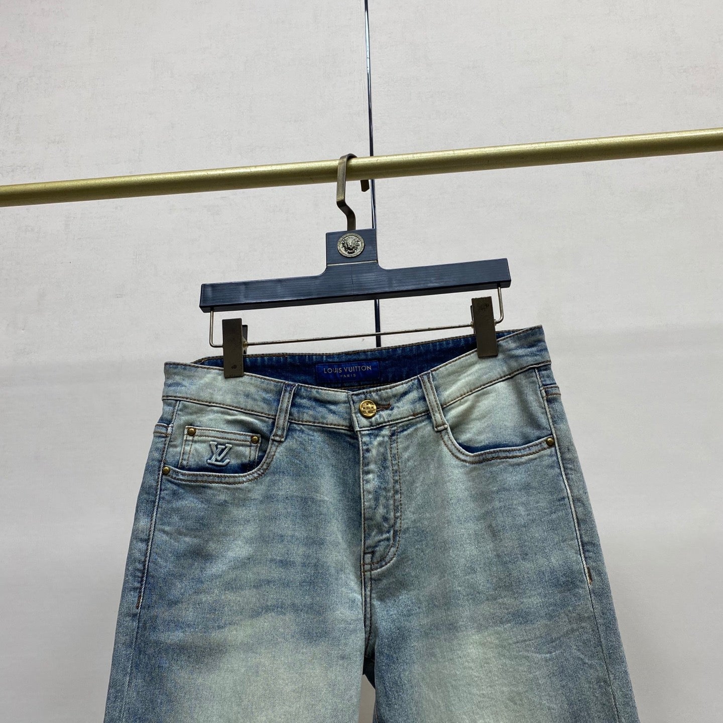 VV Men's Fashion Slim Fit Straight Leg Jeans 26031104