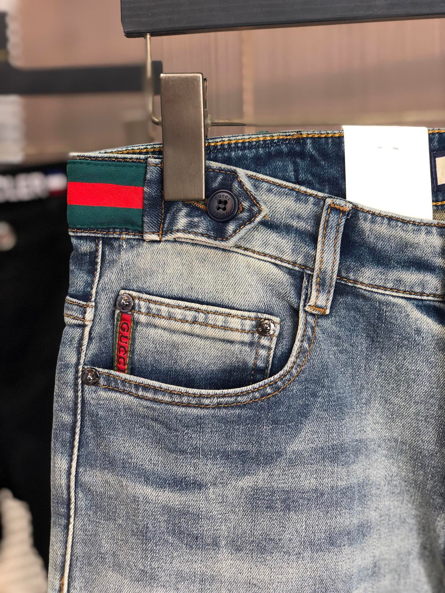 GG Spring/Summer Slim-Fit Straight-Leg Jeans 26020209