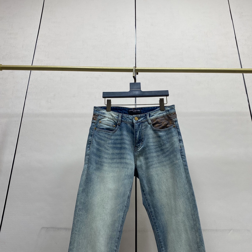 VV Slim-fit straight-leg jeans 1825122603