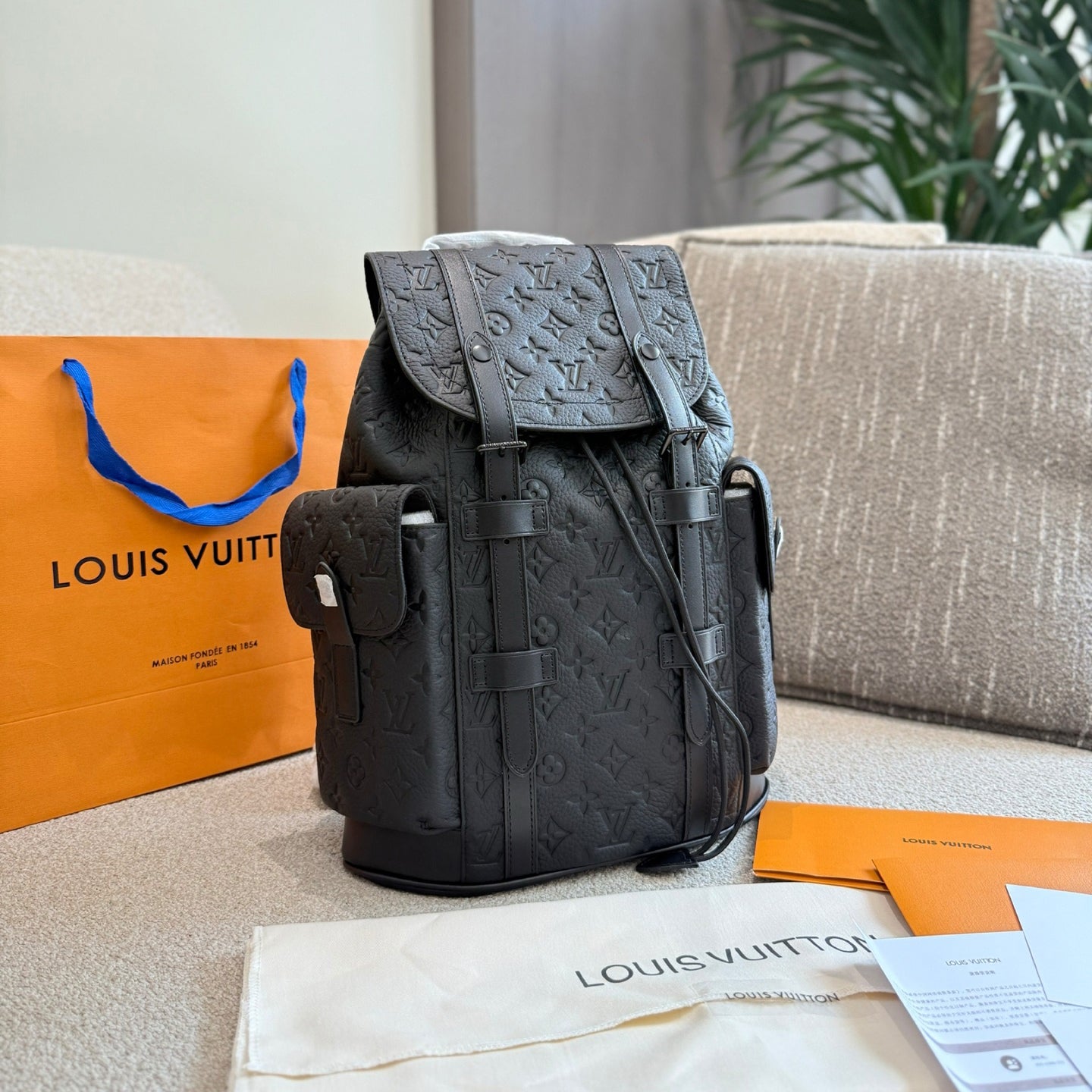 V CHRISTOPHER embossed backpack 1825102205
