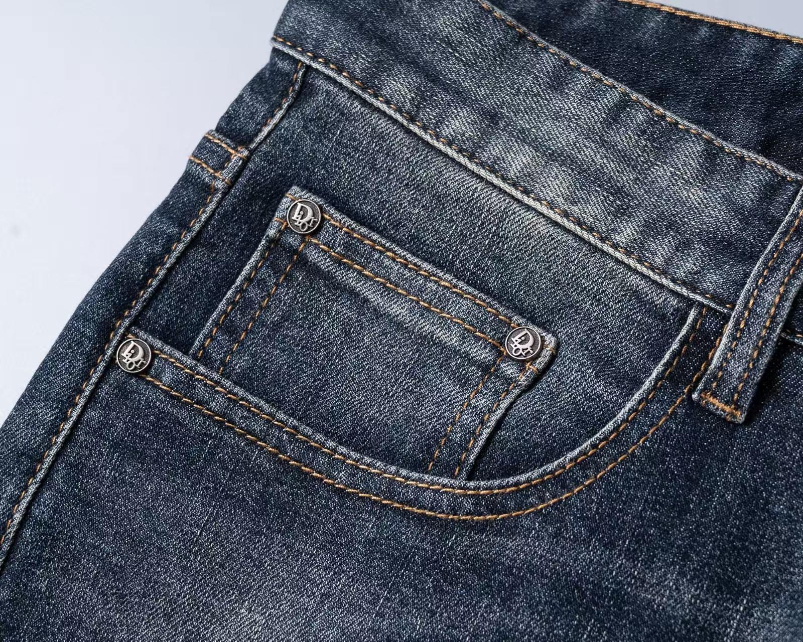 CD Latest hot-selling men's jeans 26020508