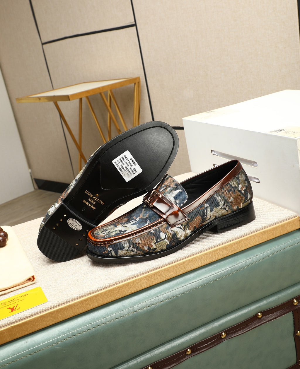 VV Top quality new leather shoes 26070304