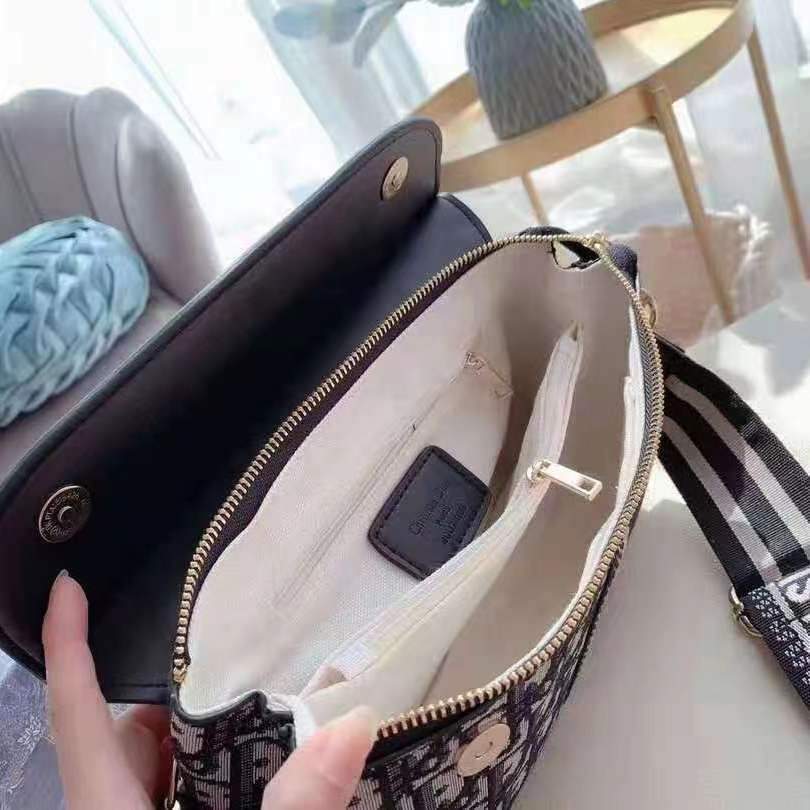 Versatile Textured Crossbody Bag 0823120805