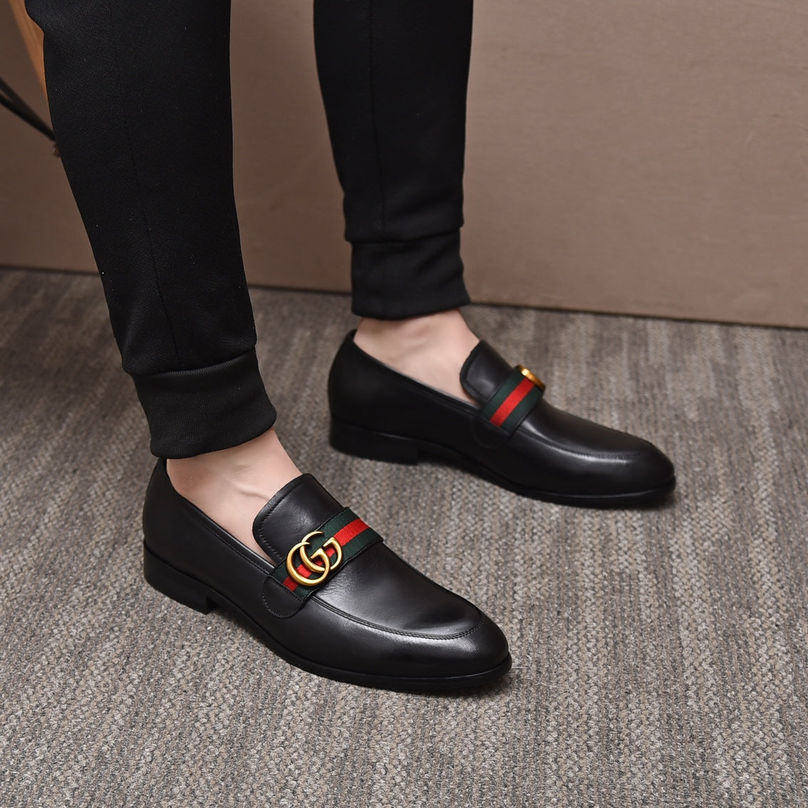 Gentleman Men's Shoes Leather Popular Classic Presbyterian Pattern Loafers G06