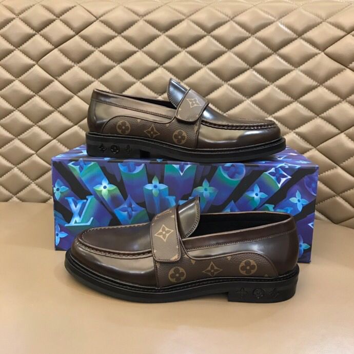 Dark brown luxury men's loafers
