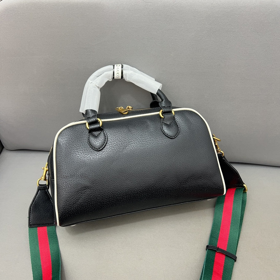 Co-branded mini travel bag, handbag, crossbody bag 1824042104