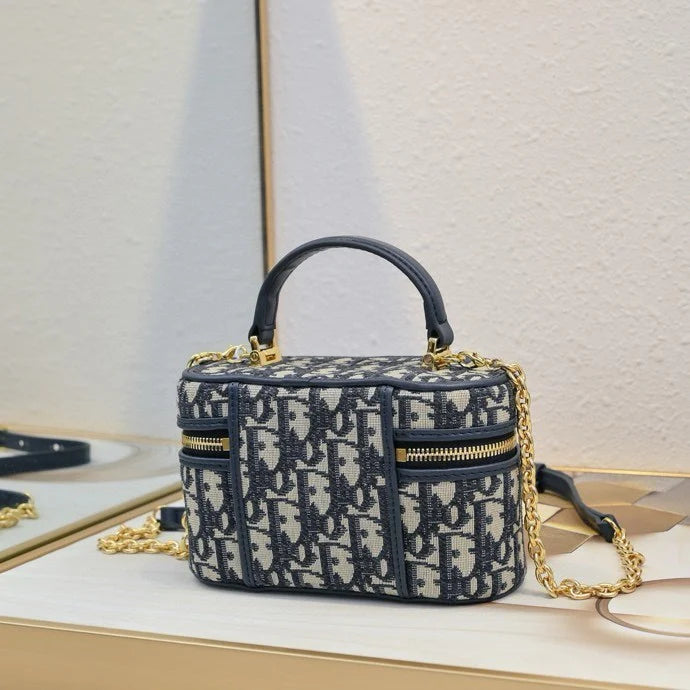 New Fashion Crossbody Handbag 1025042118