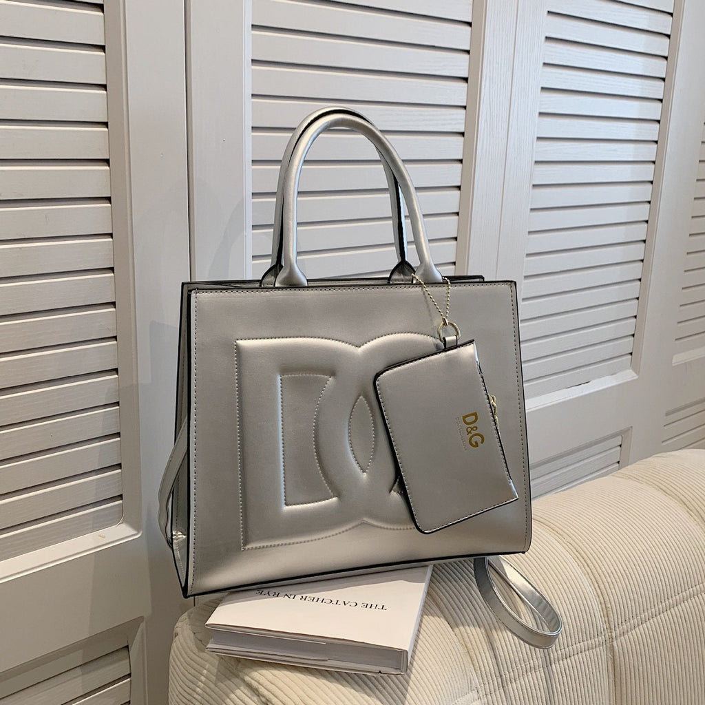New Fashion Versatile One Shoulder Handheld Bag 1024010906