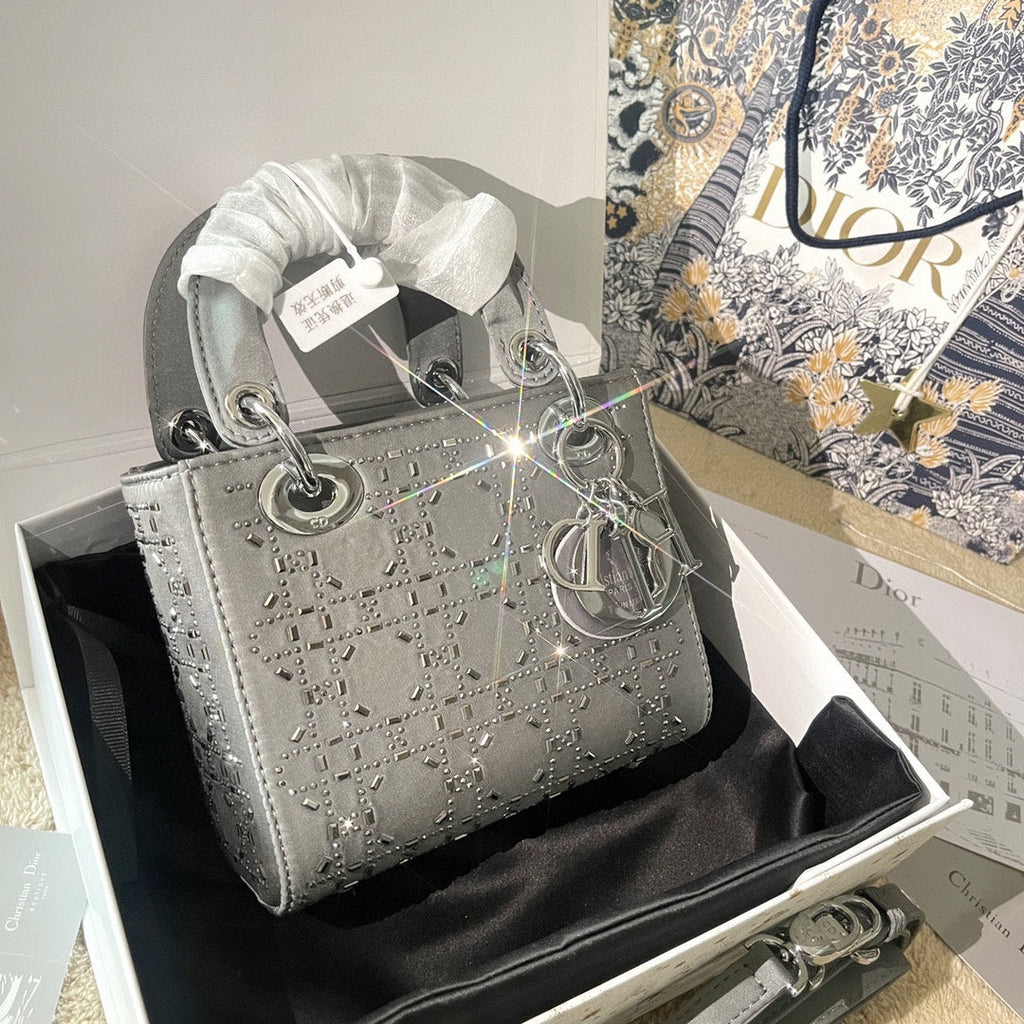 Silk hot diamond bag XC0123071805